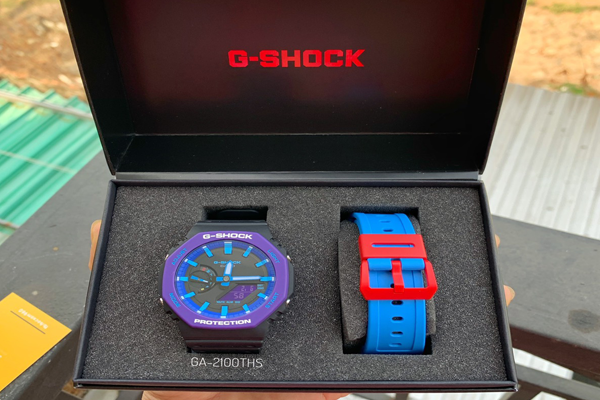 dong ho g shock ga-2100ths mau den chinh hang gia re uy tin tai hoa binh danh cho tay nho va tay vua