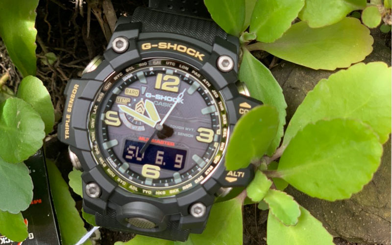 gia-dong-ho-g-shock-gwg1000